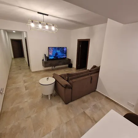 C7 Flat 1 Lägenhet *